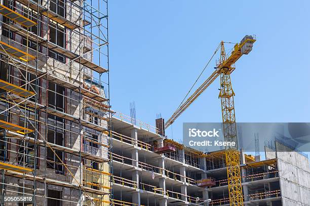 Gebäude Konstruktion Mit Kranich Stockfoto und mehr Bilder von Baustelle - Baustelle, Baugewerbe, Wolkenkratzer