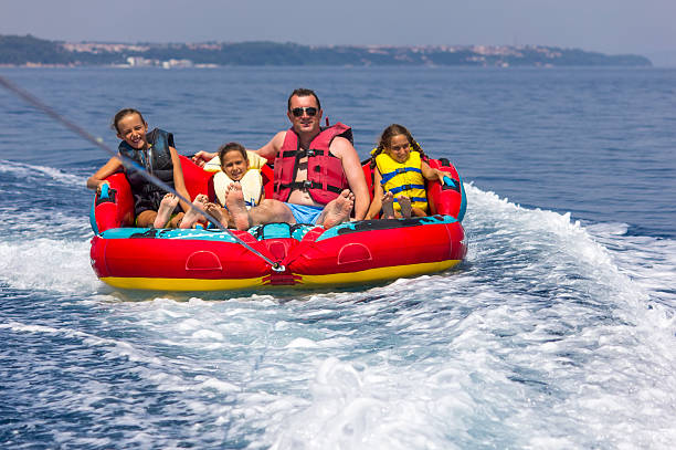 istock Family ride on the sea 505062330