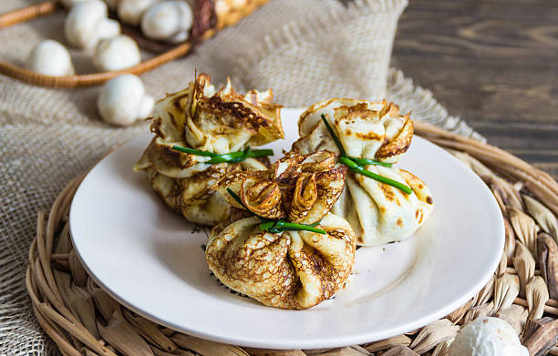 istock Russian traditional pancakes – bliny 505062340