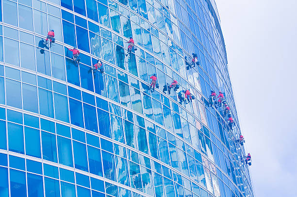 istock Washers wash the windows. 505082153