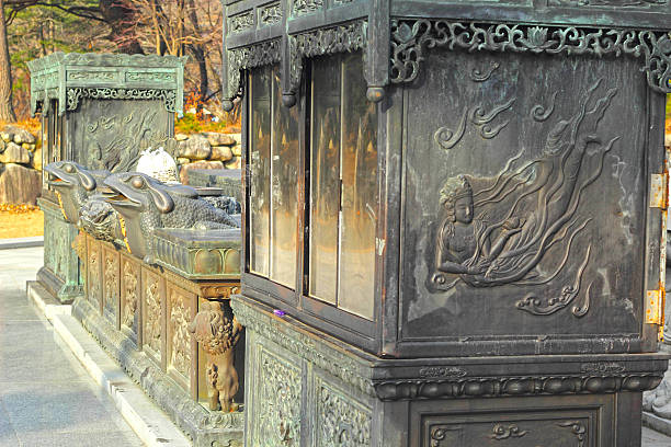 istock Old antique statues Seoraksan, Korea. 505114511