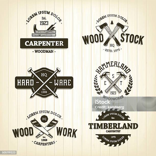 Ilustración de Vintage Carpintería Emblems y más Vectores Libres de Derechos de Martillo - Herramienta de mano - Martillo - Herramienta de mano, Clavo - Herramienta de trabajo, Ícono