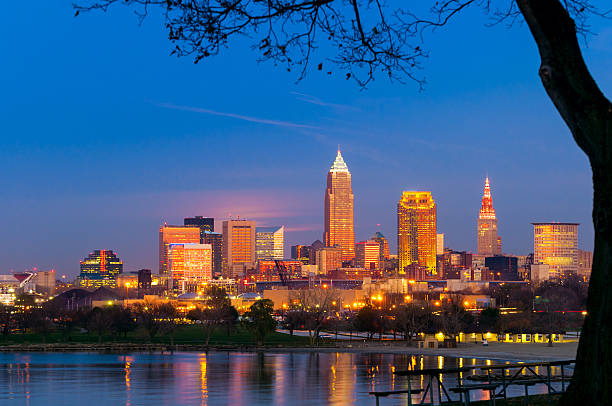 istock Cleveland golden hour 505128636
