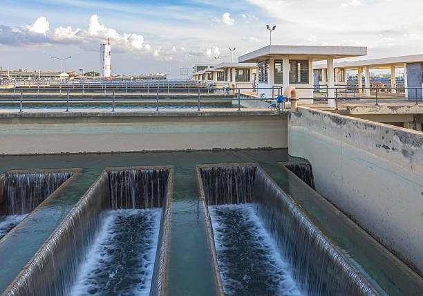 arena backwash filtración del tanque de proceso - backwash fotografías e imágenes de stock