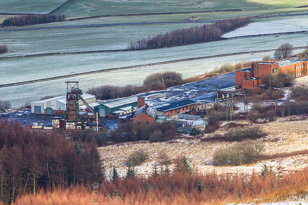 타워와도 탄갱, 마지막 심홍색 석탄 광산 웨일즈, - pit mine mining mine shaft wales 뉴스 사진 이미지