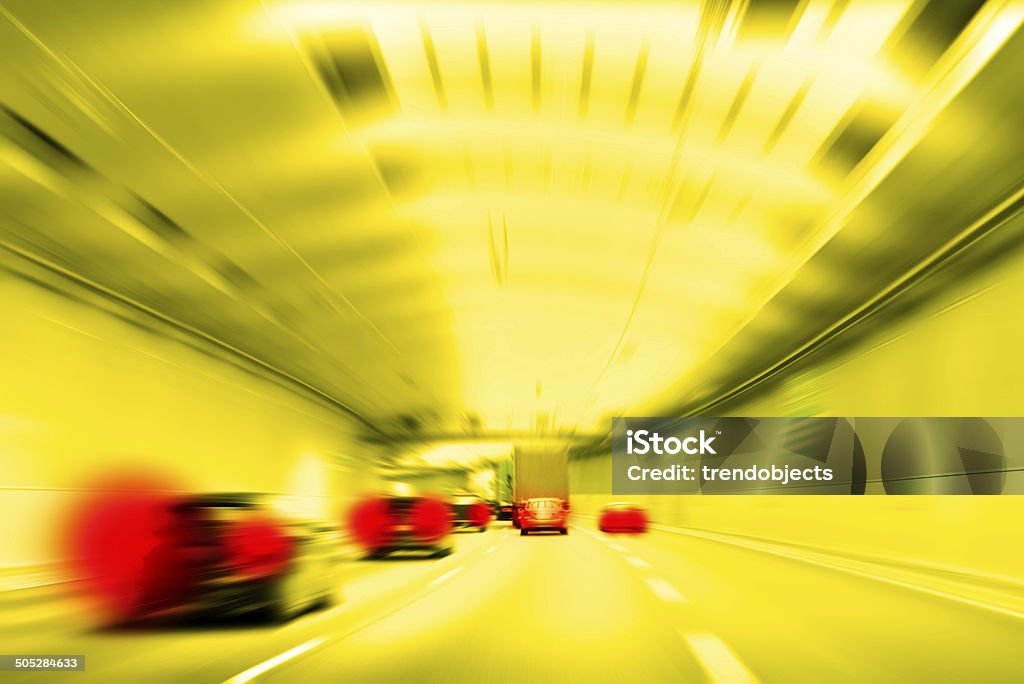 Traffico pendolare Ingorgo in città Expressway Tunnel - Foto stock royalty-free di Affari