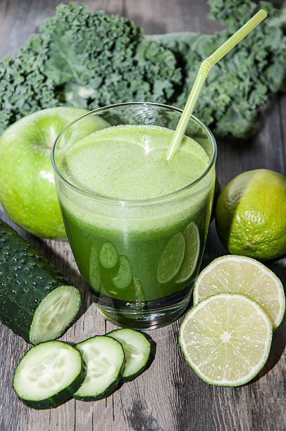 istock Green juice detox 505290754