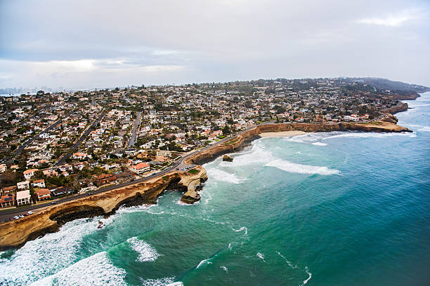 istock Sunset Cliffs - San Diego California 505295776