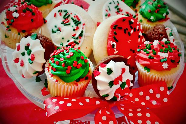 istock Christmas cupcakes and cookies 505332208
