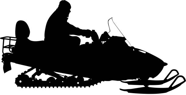 ilustraciones, imágenes clip art, dibujos animados e iconos de stock de silueta snowmobile sobre fondo blanco. ilustración vectorial - snowmobiling silhouette vector sport