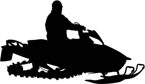 ilustraciones, imágenes clip art, dibujos animados e iconos de stock de silueta snowmobile sobre fondo blanco. ilustración vectorial - snowmobiling silhouette vector sport