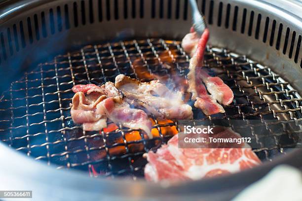 Foto de Detalhe De Carne Grelhada Ou Churrasco e mais fotos de stock de Alimentação Saudável - Alimentação Saudável, Bacon, Carne