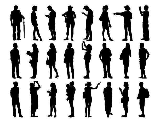 Grand ensemble de silhouettes de gens debout asiatique - Illustration vectorielle