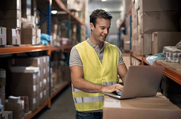 Checking the status of an incoming shipment