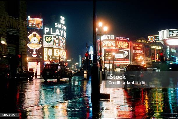 London Piccadilly Circus Ii Stock Photo - Download Image Now - London - England, 1960-1969, Nightlife