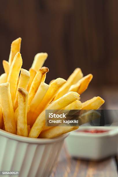 Patatas Fritas Foto de stock y más banco de imágenes de Alimento - Alimento, Amarillo - Color, Cena