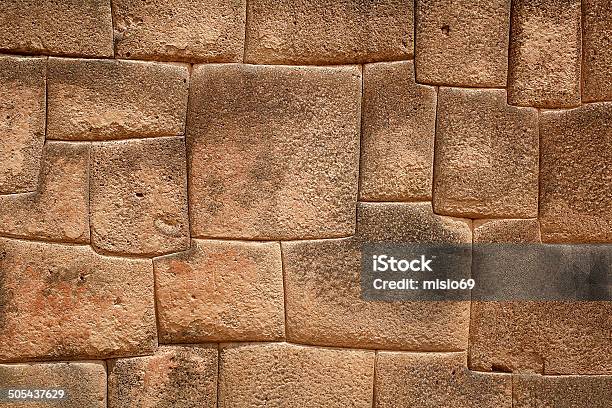 Multiстороннем Гранитная Камнями В Старинный Inca Уоллстрит — стоковые фотографии и другие картинки Эффект ткани