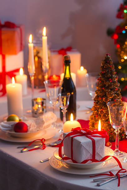istock Surprise waiting  for the familly on a Christmas table 505442991