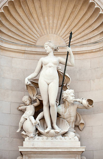 ビーナス像トリエステ - roman goddess ストックフォトと画像