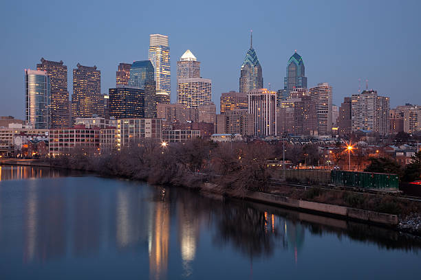 istock Dusk in Philadelphia Along The Schuylkill River 505487904