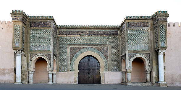 Main gate of Meknes Bab Jama en Nouar medina wall door, Meknes, Morocco meknes stock pictures, royalty-free photos & images