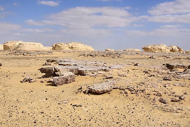 istock White desert and manganese 505506237