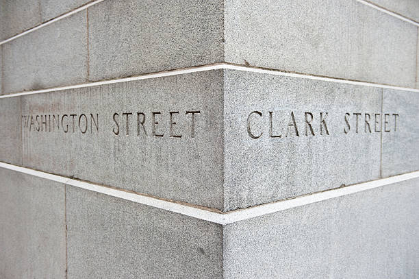 istock Intersection of Washington and Clark Street 505533824
