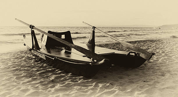 istock Black and White Lifeboat 505552927