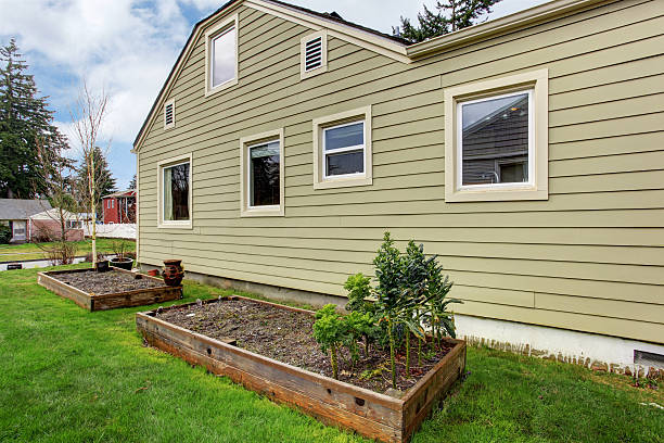 istock House  with garden beds 505567195