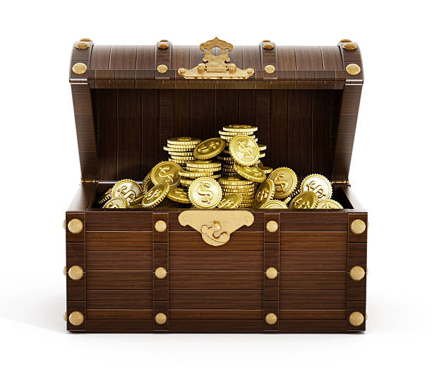 istock Wooden treasure chest 505575284