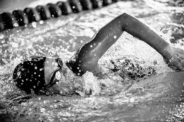 istock Female swimmer in action 505596366