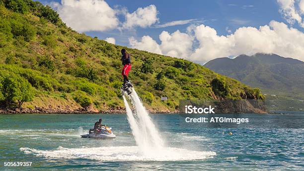 Flyboarding In Der Karibik Stockfoto und mehr Bilder von Flyboarden - Flyboarden, Aktivitäten und Sport, Antillen