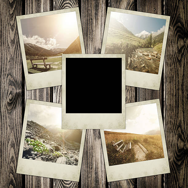 istock Instant polaroid photo 505645106