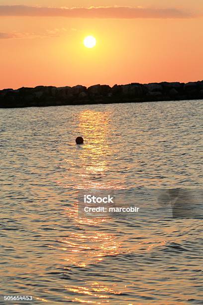 Foto de Nascer Do Sol e mais fotos de stock de Amarelo - Amarelo, Estupefação, Exterior