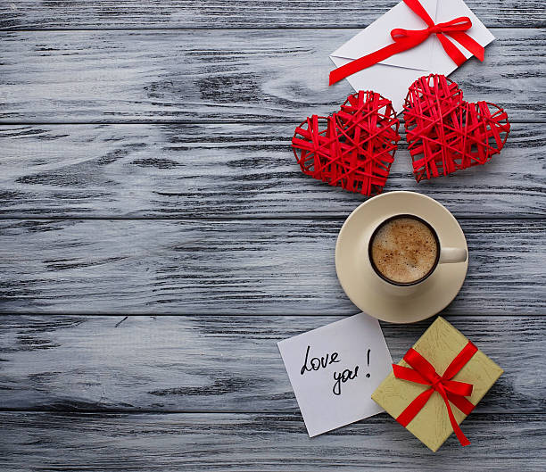 istock Valentines day background with hearts 505673004