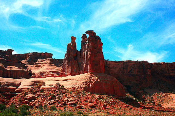 park avenue fantástico formações rochosas - desert the gossips sand rock imagens e fotografias de stock