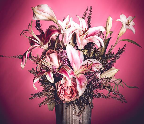 istock pink floral arrangement 505691468