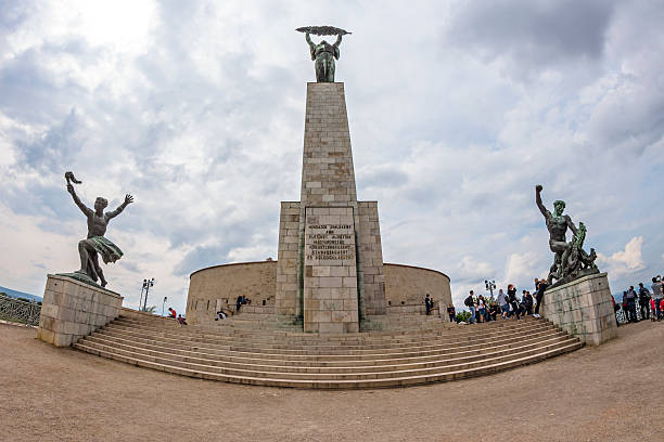 istock Statue of liberty, Budapest 505700211