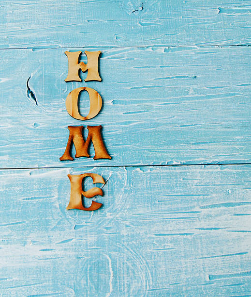istock label - house on wooden background 505712914