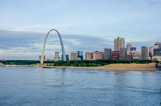 istock gateway arch sculpture in St Louis Missouri 505727407