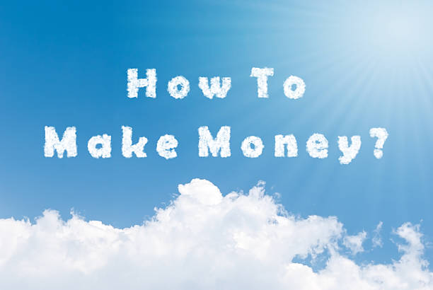 istock Blue sky background with how to make money clouds word 505744822