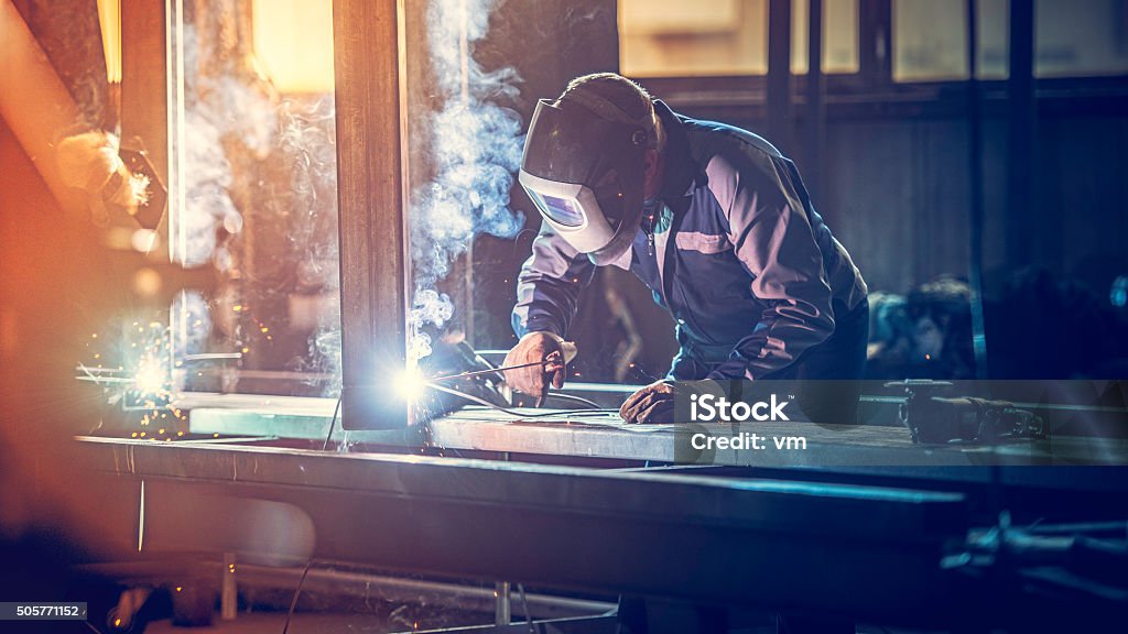 Industrie Arbeiter und Schweißen-tool - Lizenzfrei Schweißer Stock-Foto