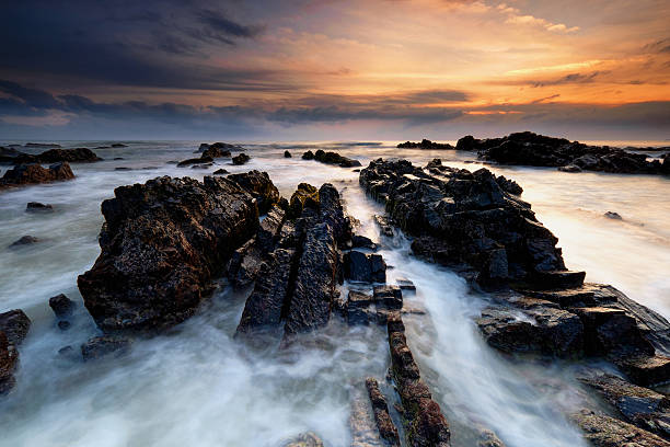istock Waves of Pandak 505839478