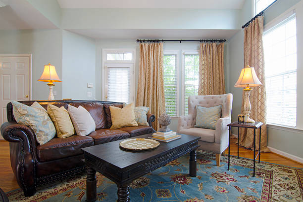 istock Family Room 505842399