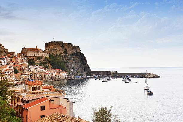 istock Town of Scilla 505843703