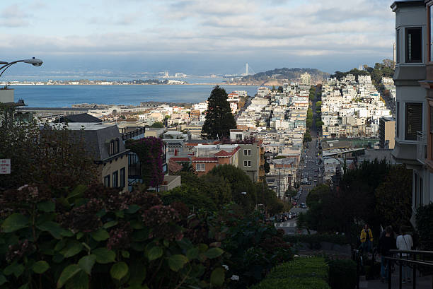 istock san francisco street 505869300
