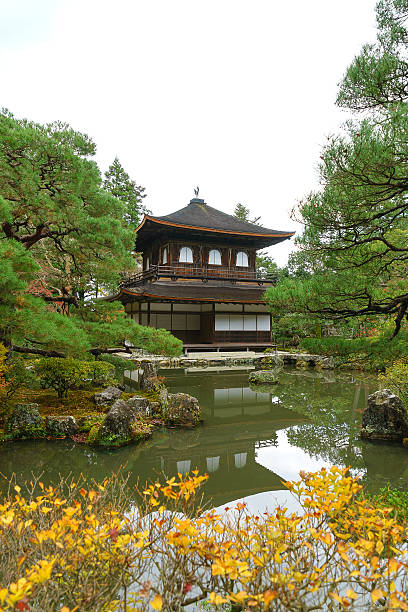 ginkakuji-tempel oder den silver pavillon in kyoto - sakyo stock-fotos und bilder