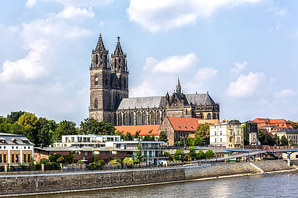 istock Cathedral of Magdeburg 505890437
