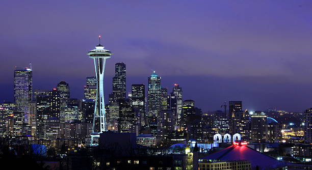 istock Seattle night of after sunset,WA 505894902