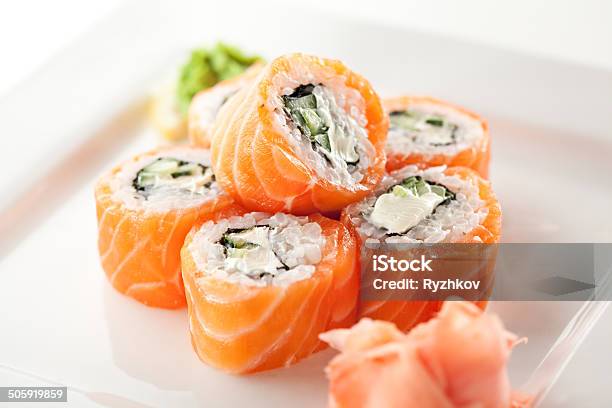 Philadelphia Roll - zdjęcia stockowe i więcej obrazów Japońska kuchnia - Japońska kuchnia, Sushi, Azja
